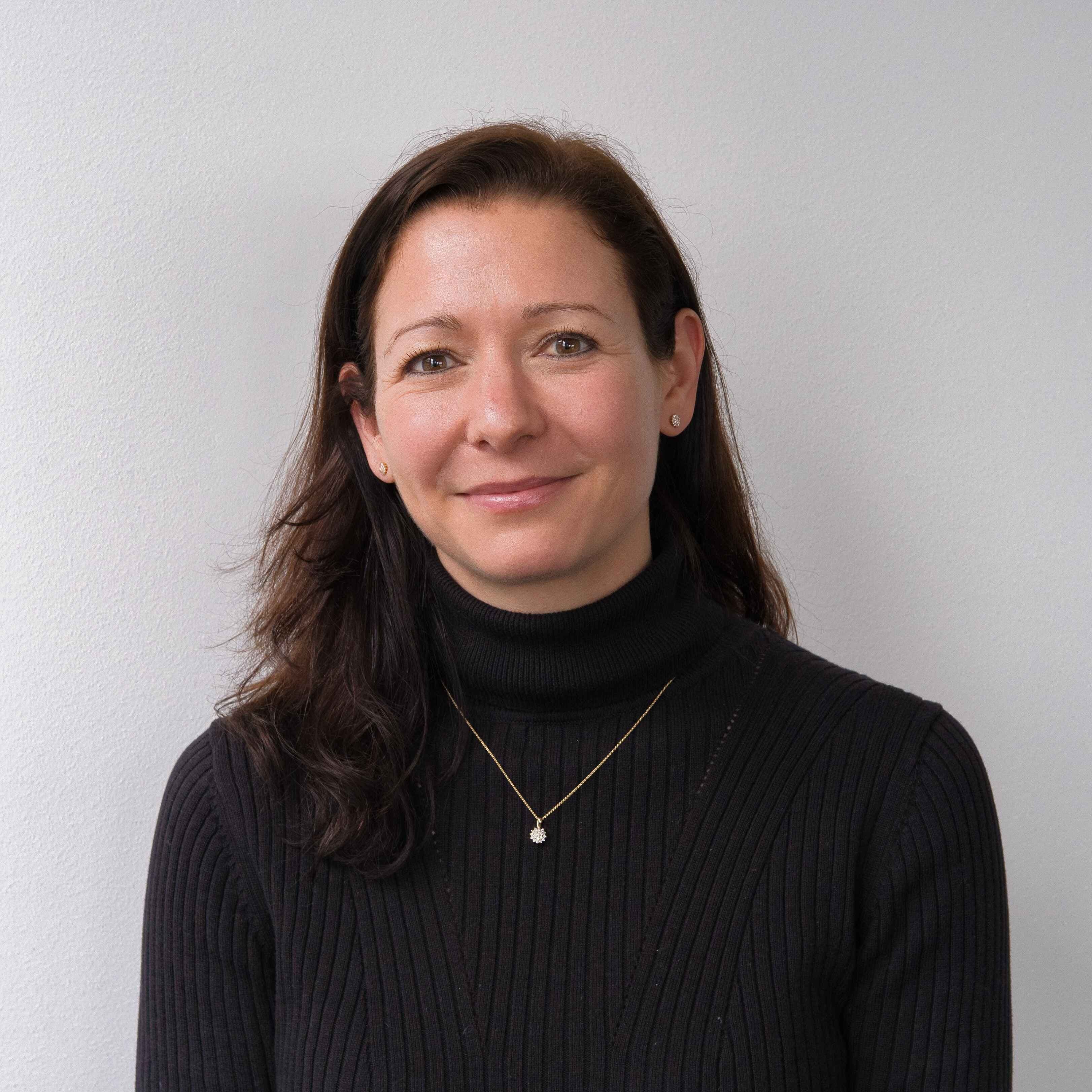 Dr. Carolin Diepenbruck